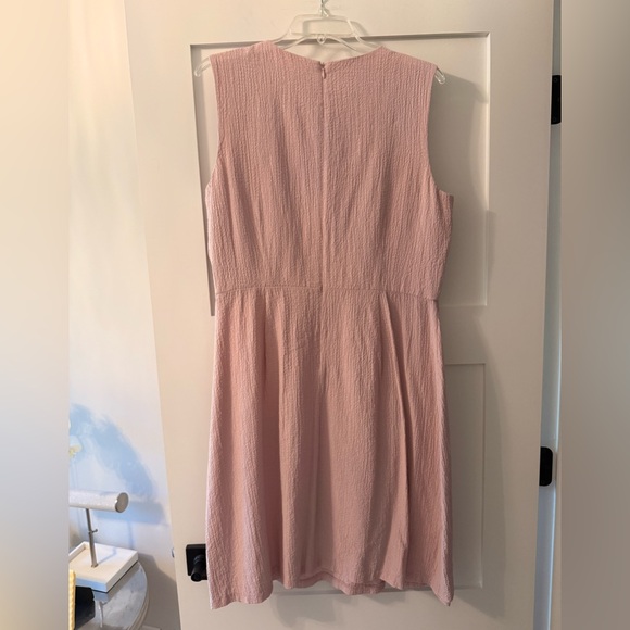 Calvin Klein Textured Blush Pink Sleeveless Dress (Size 12) - Picture 3 of 13